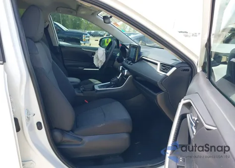 2021 Toyota Rav4 Xle z USA, uszkodzony, nr VIN 2T3W1RFVXMC091926